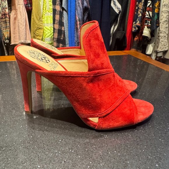 Vince Camuto Kizzia Mule In Cherry Red Suede - Picture 3 of 8